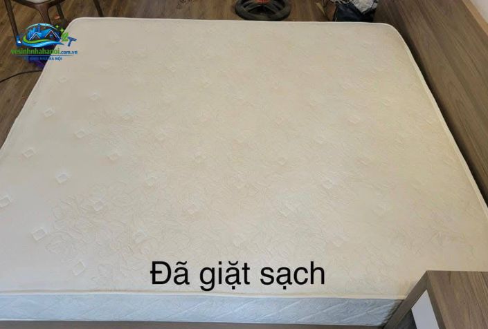 dịch vụ vệ sinh nệm lò xo tại nhà