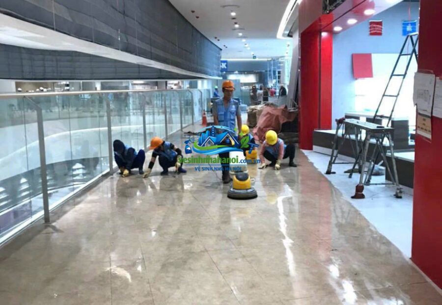 Khi nào nên sử dụng dịch vụ vệ sinh công nghiệp tại Tây Hồ