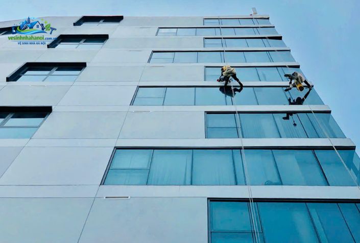 vệ sinh công nghiệp tại Hai Bà Trưng Chuyên Nghệp