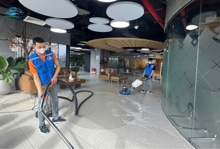 Vệ sinh công nghiệp văn phòng công ty tại Hà Nội